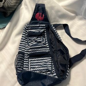 31 sling back crossbody.